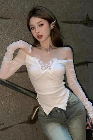 Style Core Aesthetics, New Style Trends - Baddie Butterfly Off Shoulder Top