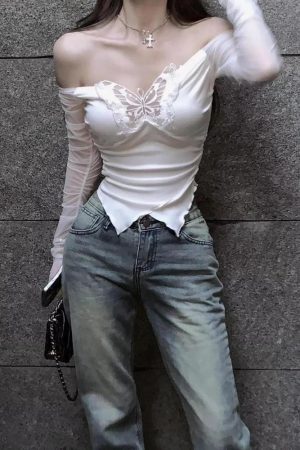 Style Core Aesthetics, New Style Trends - Baddie Butterfly Off Shoulder Top