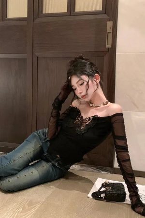 Style Core Aesthetics, New Style Trends - Baddie Butterfly Off Shoulder Top