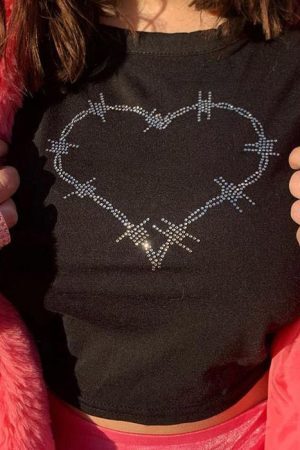 Style Core Aesthetics, New Style Trends - Barbed Heart Rhinestone Crop Top