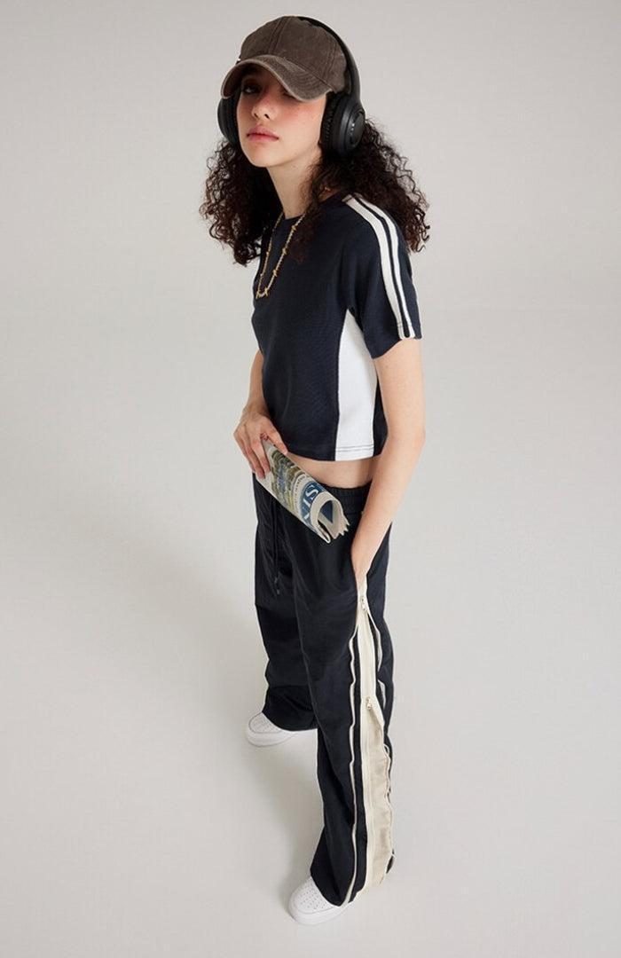 Style Core Aesthetics, New Style Trends - Basic Cropped Tee Style Core Aesthetics, New Style Trends - Basic Cropped Tee