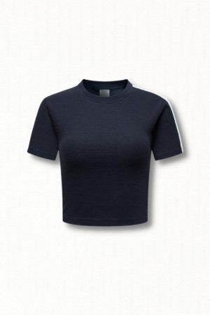 Style Core Aesthetics, New Style Trends - Basic Cropped Tee