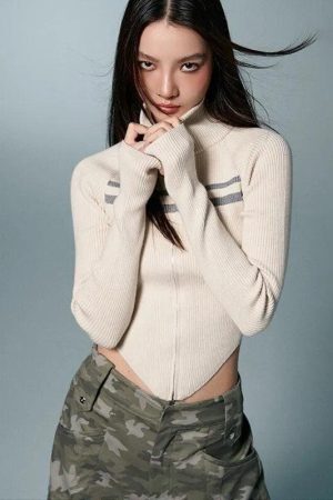 Style Core Aesthetics, New Style Trends - Belted Back Turtleneck Cropped Cardigan