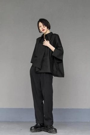 Style Core Aesthetics, New Style Trends - Black Korean Asymmetric Shirt