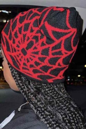 Style Core Aesthetics, New Style Trends - Bonnet à imprimé toile d'araignée