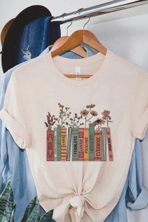 Style Core Aesthetics, New Style Trends - Books & Flowers Tee