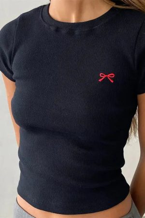 Style Core Aesthetics, New Style Trends - Bow Basic Tee