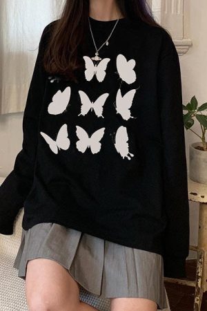 Style Core Aesthetics, New Style Trends - Butterfly Long Sleeve Tee