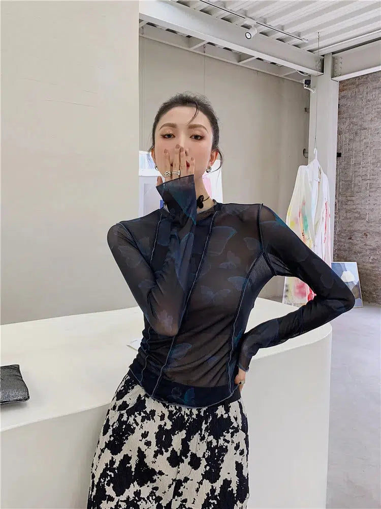 Style Core Aesthetics, New Style Trends - Butterfly Seam Detailed Mesh Top Style Core Aesthetics, New Style Trends - Butterfly Seam Detailed Mesh Top