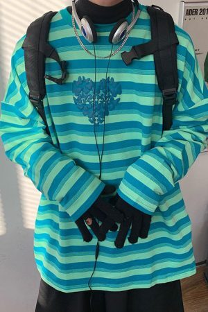 Style Core Aesthetics, New Style Trends - Butterfly Striped Long Sleeve Tee