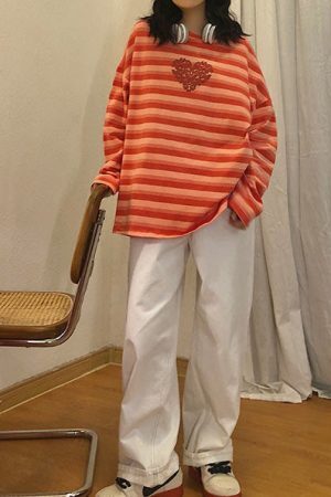 Style Core Aesthetics, New Style Trends - Butterfly Striped Long Sleeve Tee