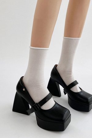 Style Core Aesthetics, New Style Trends - Campus Queen Platform Mary Janes