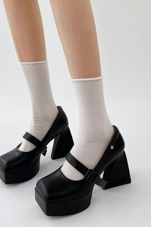 Style Core Aesthetics, New Style Trends - Campus Queen Platform Mary Janes