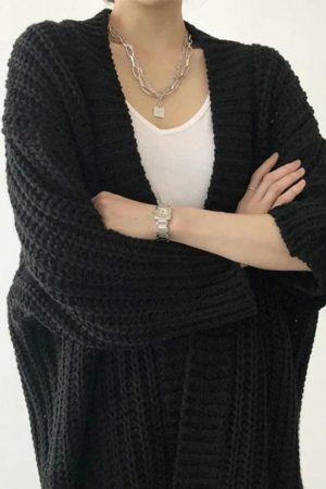 Style Core Aesthetics, New Style Trends - Cardigan ample au crochet fendu de couleur unie
