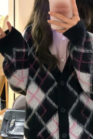 Style Core Aesthetics, New Style Trends - Cardigan ample en jacquard à carreaux