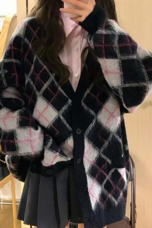 Style Core Aesthetics, New Style Trends - Cardigan ample en jacquard à carreaux