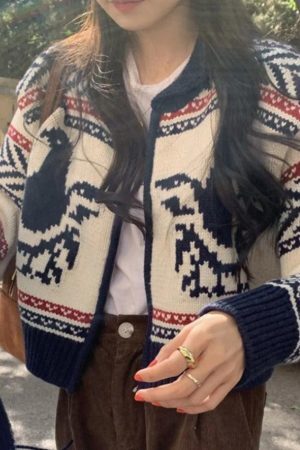 Style Core Aesthetics, New Style Trends - Cardigan court en tricot zippé à imprimé vintage