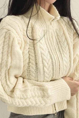 Style Core Aesthetics, New Style Trends - Cardigan court torsadé à double fermeture éclair