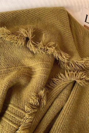 Style Core Aesthetics, New Style Trends - Cardigan de couleur unie à gros revers et bordure à pampilles