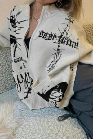 Style Core Aesthetics, New Style Trends - Cardigan en tricot à grandes poches et imprimé différent