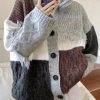 Style Core Aesthetics, New Style Trends - Cardigan en tricot orné de glands d'épissure à col en V