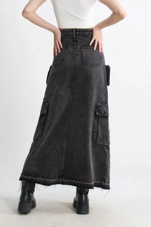 Style Core Aesthetics, New Style Trends - Cargo Split Denim Midi Skirt