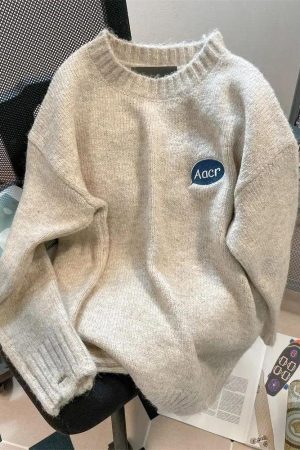 Style Core Aesthetics, New Style Trends - Cartoon Embroidered Knitted Sweater