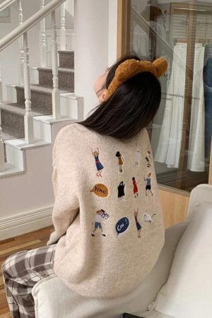Style Core Aesthetics, New Style Trends - Cartoon Embroidered Knitted Sweater