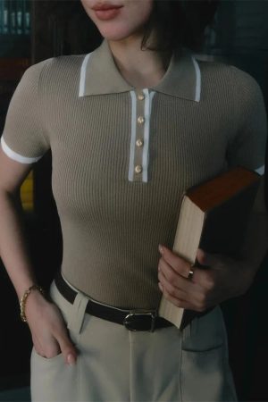 Style Core Aesthetics, New Style Trends - Casual Contrast Corduroy Top