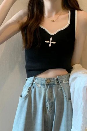 Style Core Aesthetics, New Style Trends - Casual Knitted Crop Top
