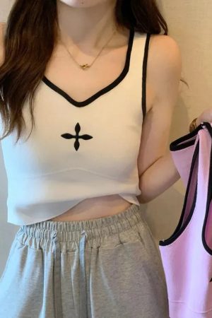 Style Core Aesthetics, New Style Trends - Casual Knitted Crop Top