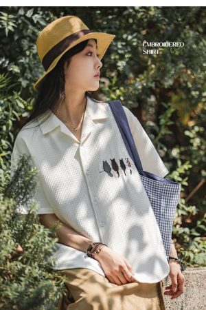 Style Core Aesthetics, New Style Trends - Cat Embroidered Shirt