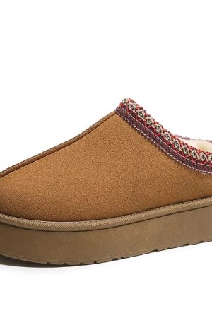 Style Core Aesthetics, New Style Trends - Chaussons-Bottes : Le Must-Have Automnal