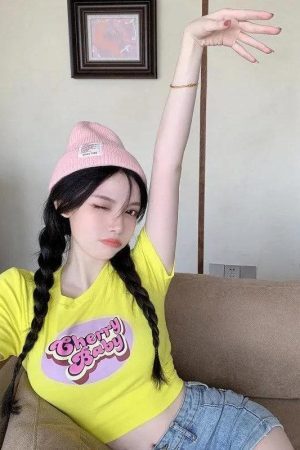 Style Core Aesthetics, New Style Trends - Cherry Baby Crop Top