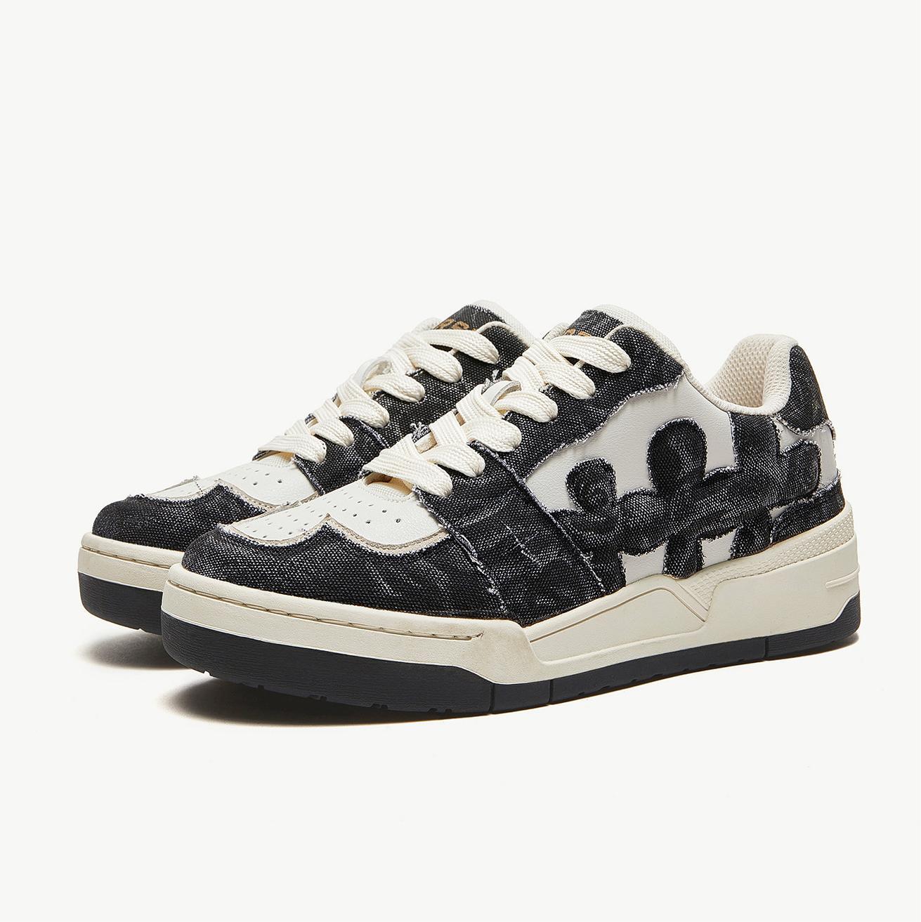 Style Core Aesthetics, New Style Trends - 'Clover' Shoes Style Core Aesthetics, New Style Trends - 'Clover' Shoes