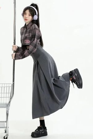 Style Core Aesthetics, New Style Trends - College Girl Pleated A-Line Midi Skirt