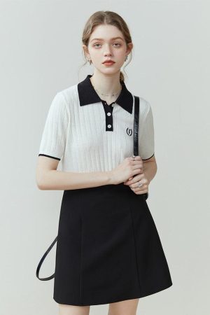 Style Core Aesthetics, New Style Trends - College Style Short Sleeve Sweater