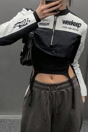 Style Core Aesthetics, New Style Trends - Contrast Color Print Collar Neck Short Jacket