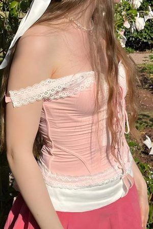 Style Core Aesthetics, New Style Trends - Coquette Lace Up Corset Top