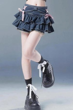 Style Core Aesthetics, New Style Trends - Coquette Low Rise Denim Mini Skort