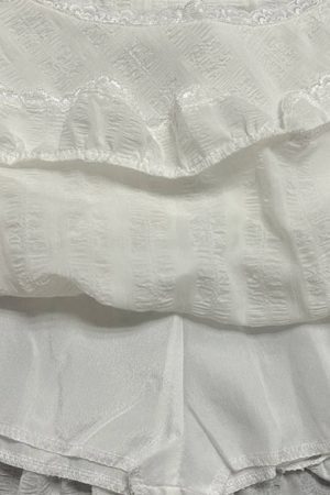 Style Core Aesthetics, New Style Trends - Coquette Ruffled Lace Mini Skirt