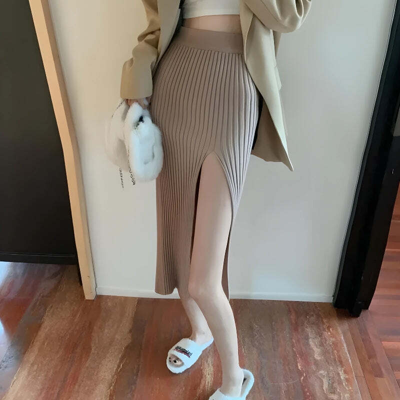 Style Core Aesthetics, New Style Trends - Corduroy Knitted Split Midi Skirt