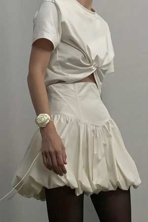 Style Core Aesthetics, New Style Trends - Corset Waist Bubble Mini Skirt