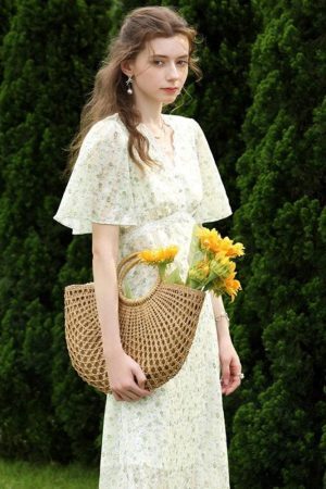 Style Core Aesthetics, New Style Trends - Cottagecore Floral Midi Dress