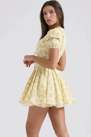 Style Core Aesthetics, New Style Trends - Cottagecore Floral Plunge Neck Mini Dress