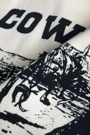 Style Core Aesthetics, New Style Trends - Cowboys Crop Tee