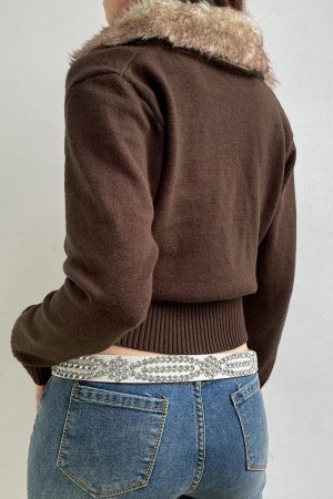 Style Core Aesthetics, New Style Trends - Cropped Design Zip-Up Cardigan