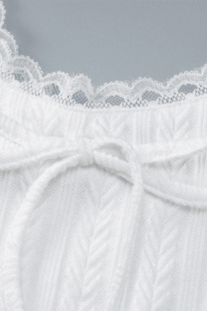 Style Core Aesthetics, New Style Trends - Cropped Lace Trim White Tank Top