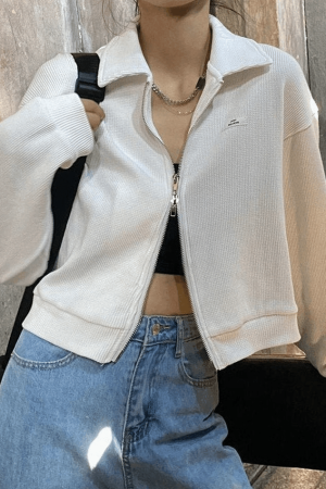 Style Core Aesthetics, New Style Trends - Cropped Zip-Up Jacket