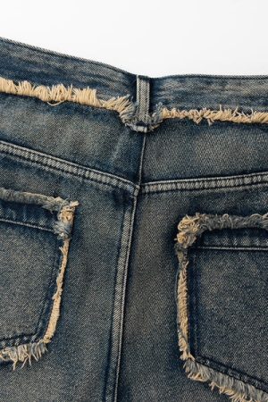 Style Core Aesthetics, New Style Trends - 'Crossed' Jeans